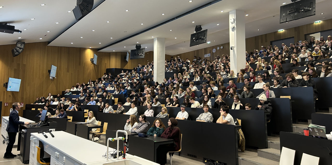 So viele Schüler:innen wie noch nie besuchten den Tiroler Hochschultag news_tht_2025.jpg