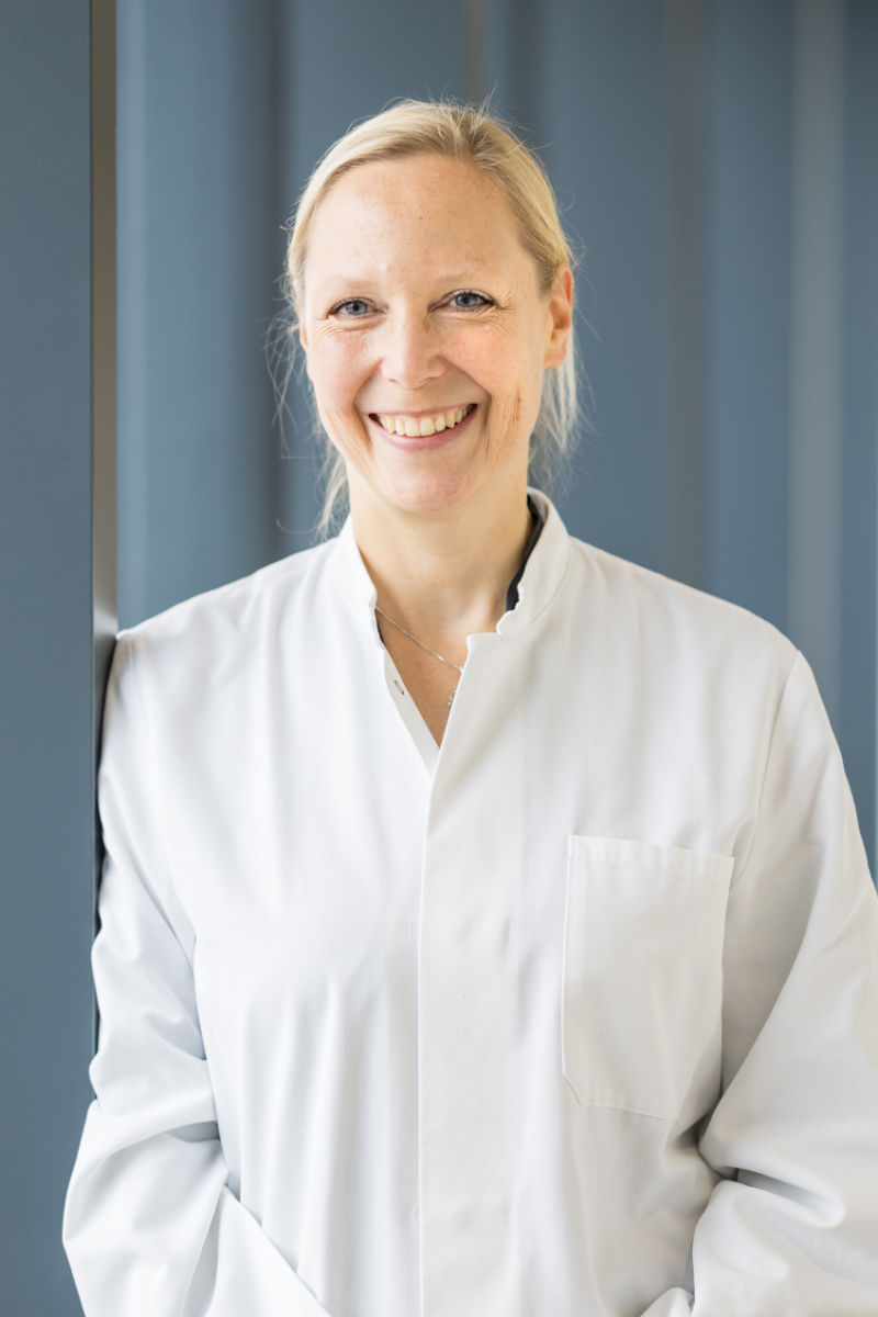 Portrait von Gisa Gerold, der neuen Direktorin des Instituts für Virologie